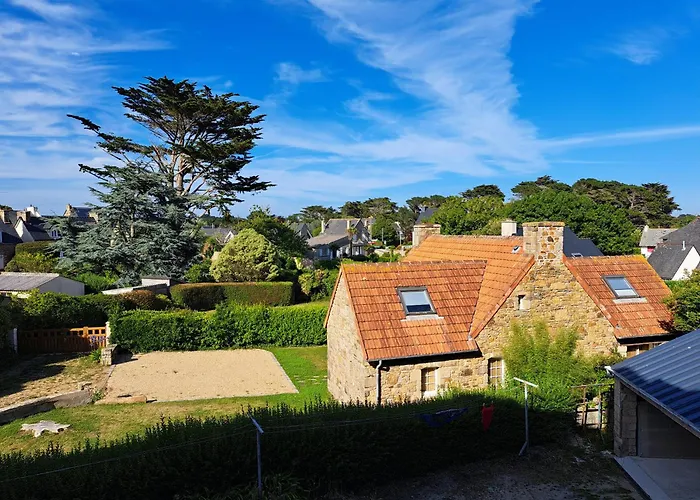 Appartement Au Coeur De La Cote De Granit Rose.